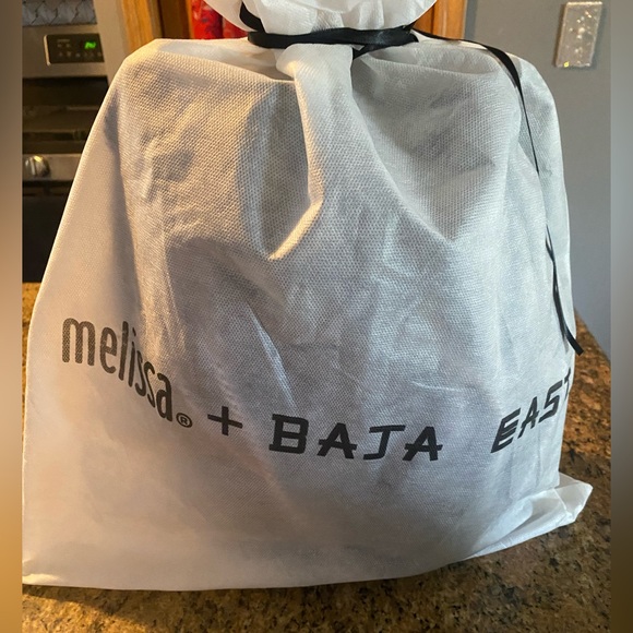 🆕 MELISSA BAG + BAJA EAST BLACK    COLLABORATION - Picture 8 of 13